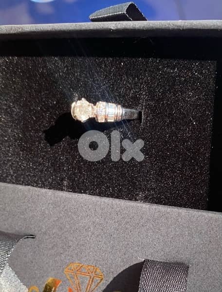 Certified Diamond solitaire ring 1