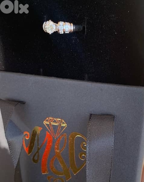 Certified Diamond solitaire ring 2