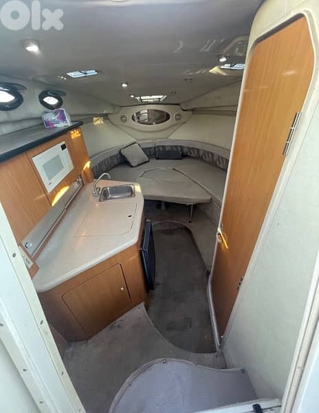 Boat Regal Super Clean 9