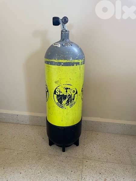 Scuba Diving Tank 0