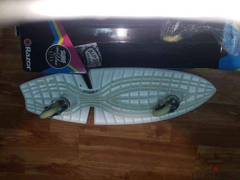 New  rolling Skate Board 1