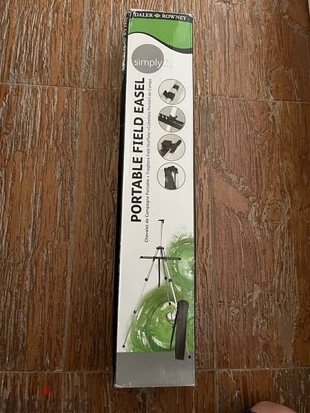 Daler Rowney - travel easel 2