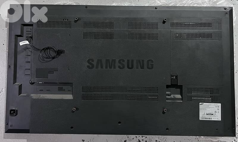 Video Wall UED Series 46” 6