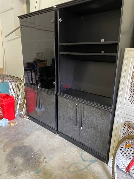 TV cabinet and bookshelf 1