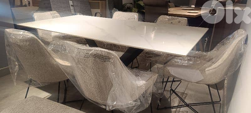 طاولة سفرة + 6 كراسي 1