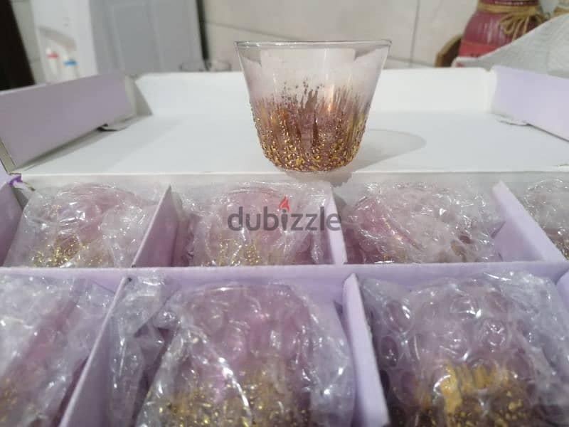 فناجين قهوة شفة ذهب عيار ١٨ 1