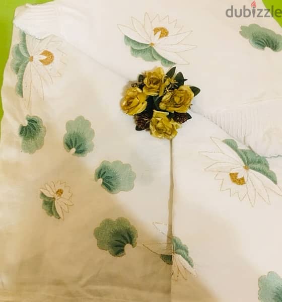 شعل يد تطريز  شرشف  سرير كتان رجراج 1