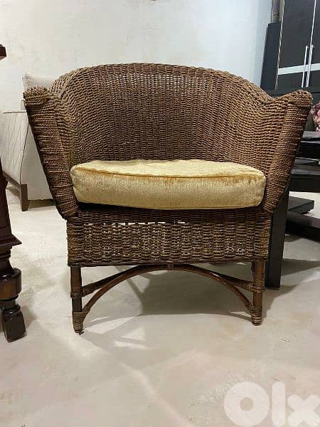 كرستين قش قديمين 0