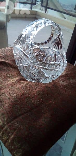 سلة كريستال للضيافة 1