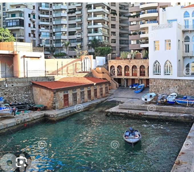 1250m Land zone 5 Ain El Mraiseh Sea View Beirut 0