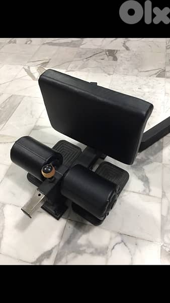 sissi squat heavy duty best quality we have also all sports equipment 3