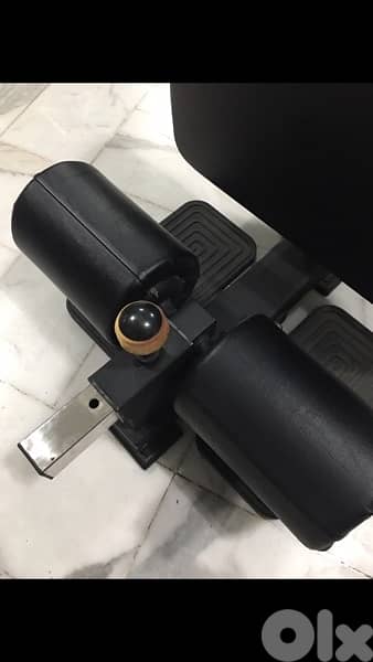 sissi squat heavy duty best quality we have also all sports equipment 5