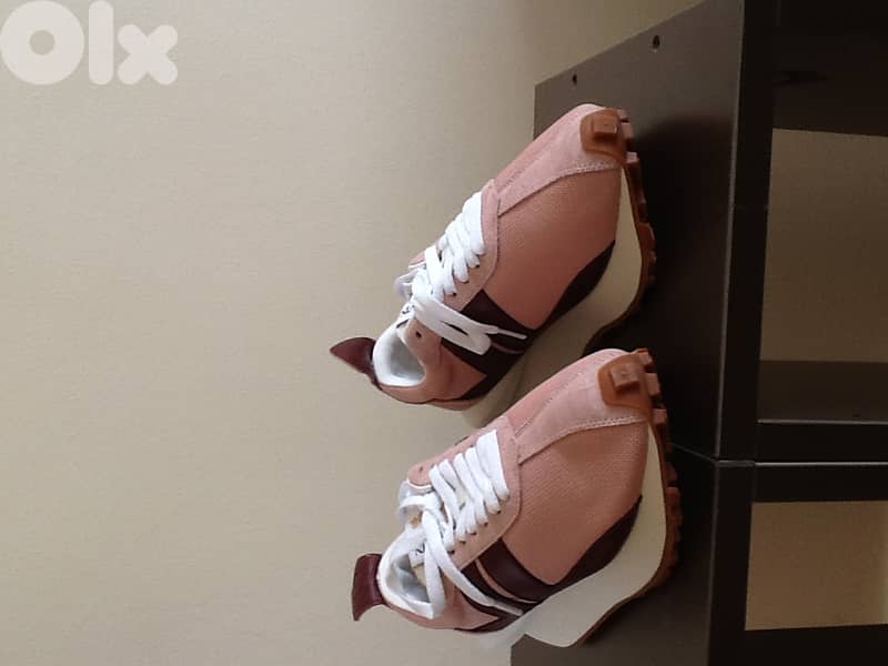 Lanvin Bumper Low-Top Sneakers 3