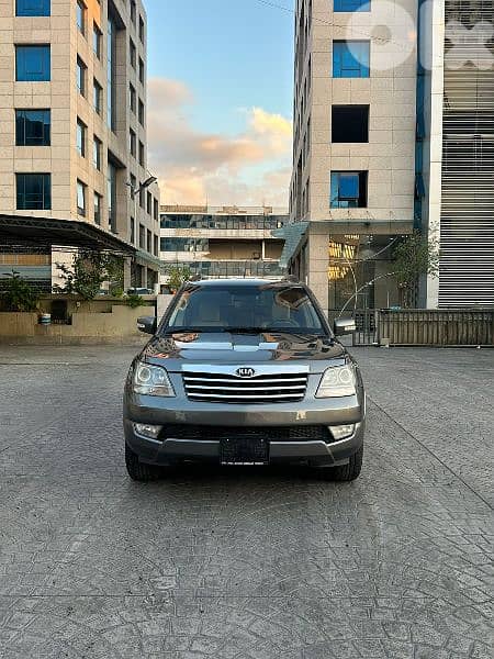 Kia Mohave 7 seats for sale 0