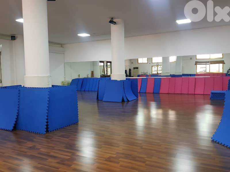 L06762-Showroon for Sale in the heart of Sahel Alma 0