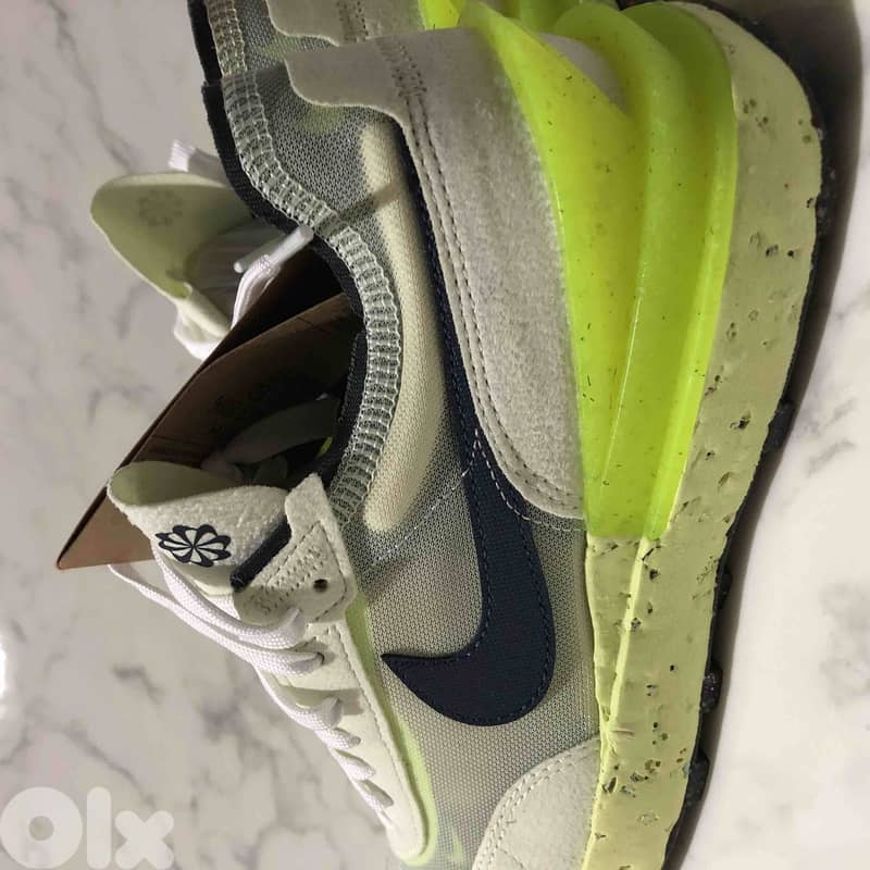 NIKE Neon Green 5