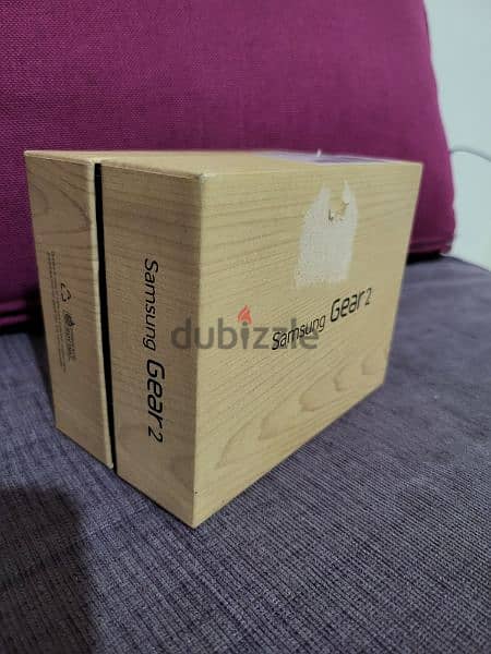 (100$)Samsung gear 2 original from Germany  used in mint condition 11