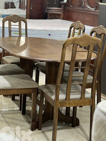 طاولة سفرة ماليزية ست كراسي 1