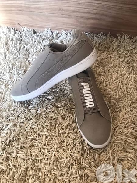 ORIGINAL New Puma shoes size 42 2