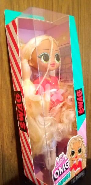 LOL SWAG OUTRAGEOUS MILLENNIAL LOUNGE OMG 2022 NEW BOXED Great doll=40 1