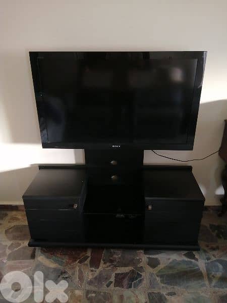 Sony bravia 46 inch with stand 0