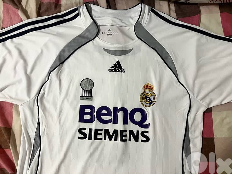 real madrid 05 /06 home beckham adidas kit 0