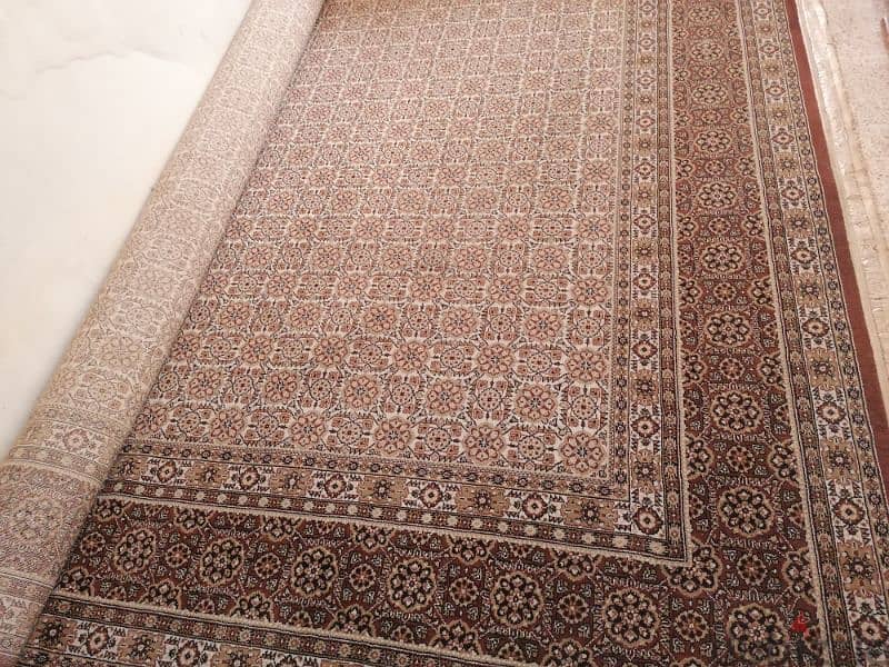 سجادة اوروبية بحالة ممتازة ٣ * ٤ 3