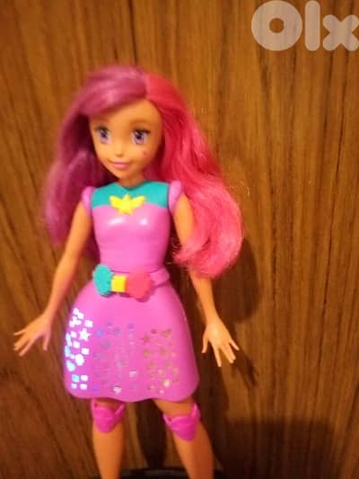 Barbie VIDEO GAME HERO melody+Light PRINCESS mechano Toy+Roller skates