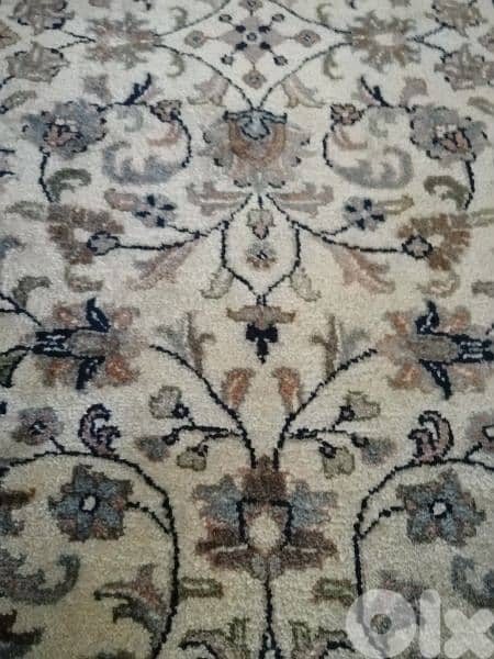 سجادة عجمية صغيرة 3