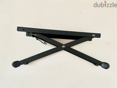Stagg guitar foot stool