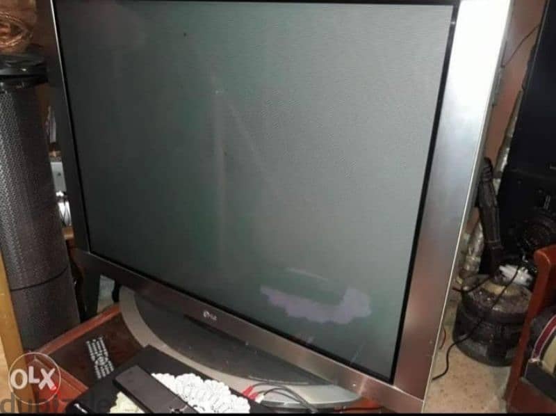 Vintage  LG tv 7