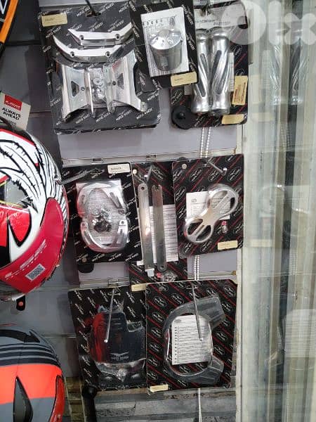 moto guzzi original accessories and parts 3