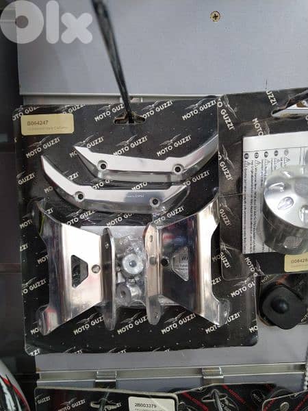 moto guzzi original accessories and parts 6