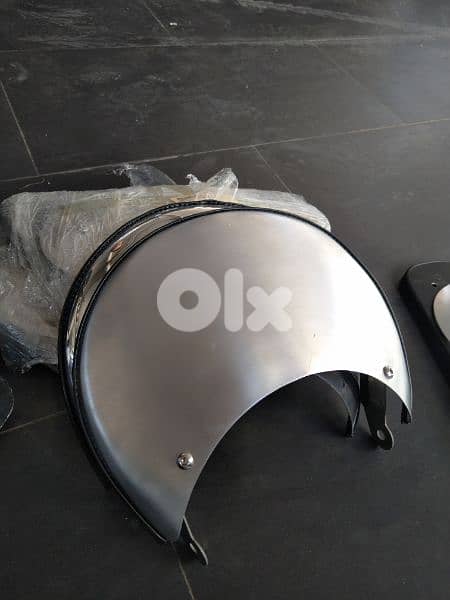 moto guzzi original accessories and parts 14