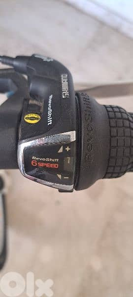 Specialized Hotrock 20 6-Speed Girls 3