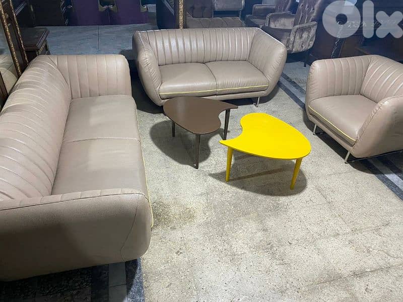 طقم كنبايات جلد اصلي شغل home centre 5