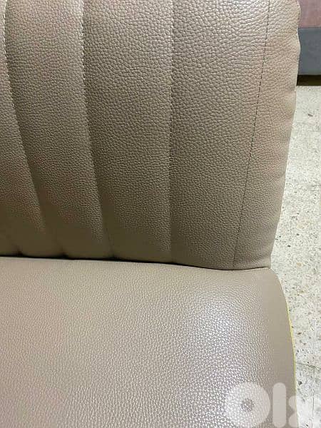 طقم كنبايات جلد اصلي شغل home centre 6