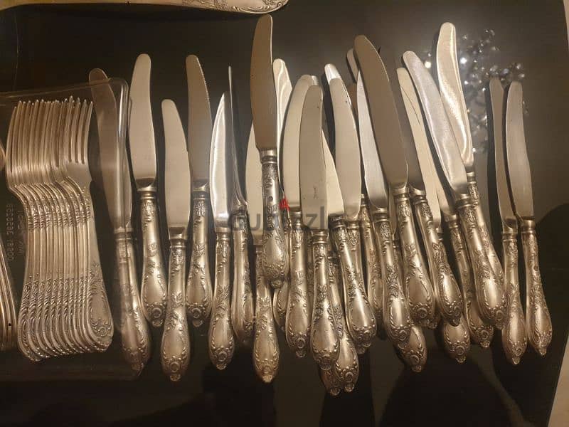 طقم روسي فضة كامل ٨٥ قطعة حالة ممتاذة،شبه جديد 5