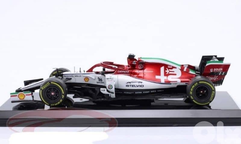 kimi Raikkonen Alfa Roméo 2019 F1 diecast car model 1:24. 2
