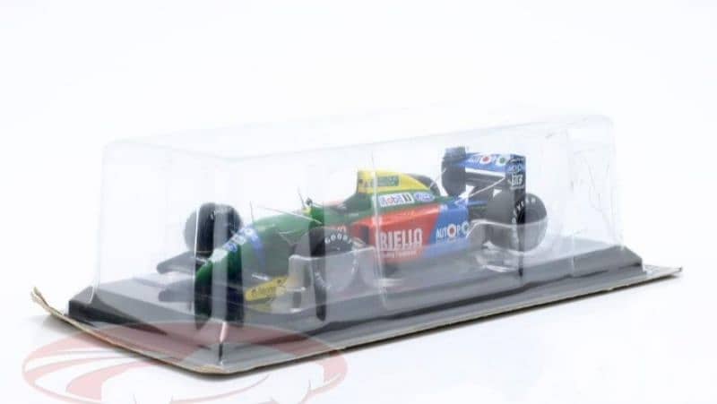 Nelson Piquet Benetton B190 1990 F1 diecast car model 1:24. 6