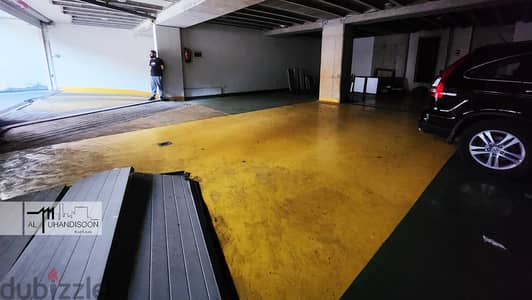 Warehouse for Sale in Achrafieh مستودع للبيع في الاشرفية