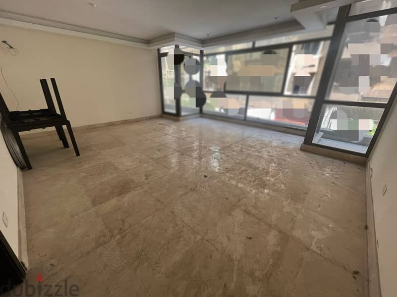 Beautiful Apartment For Sale in Mazraa شقة جميلة للبيع في مزرعة 0