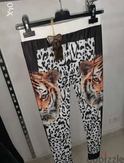 للبيع بالجملة ملابس نسائي جديدة مميزة شتوي وصيفي Sold