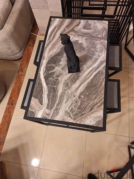 Bar table with chairs 2