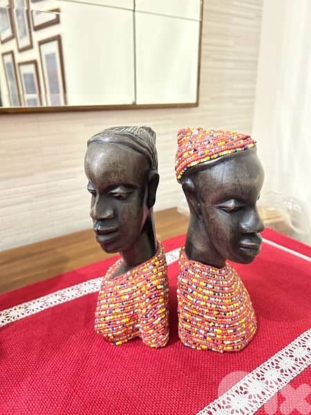 statues from Nigeria 0
