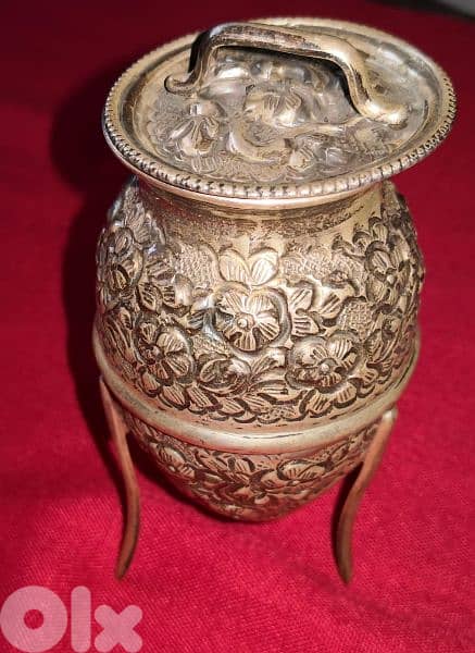 silver decoration 11