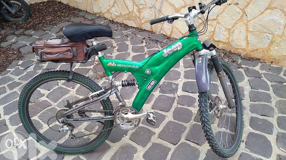 Bicycle Jeep Cherokee 1
