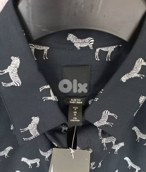 H&M Black & White Zebra Slim Fit Easy-iron Long Sleeves Shirt 2