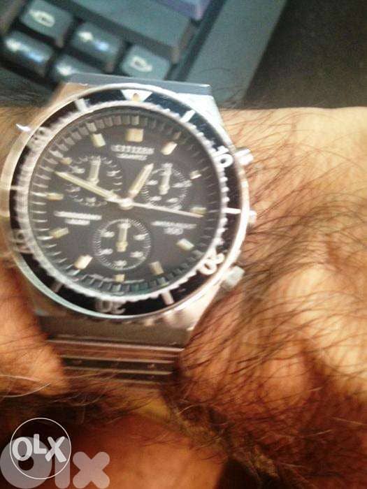 Extremely rare CITIZEN 3530 ( first analogue quartz chronographer ) 0