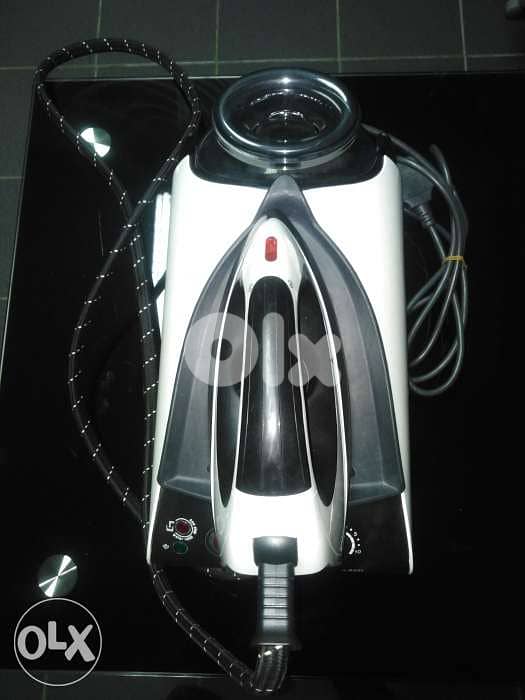 Bosch steam iron SensixxB25L 6